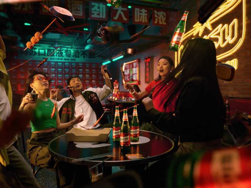 乌苏啤酒《烧烤篇》《便利店篇》《电梯篇》