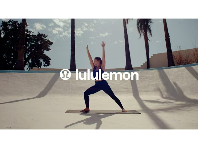 一条瑜伽裤卖10年？lululemon在小红书开启老产品的新春天